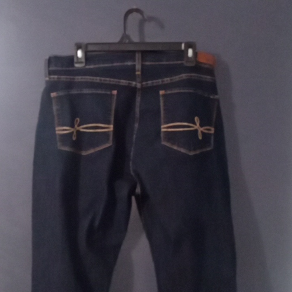 GUC Denizen Curvy boot Cut distressed jeans Size 18 - Picture 4 of 6